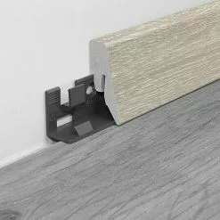 BAUHAUS LOGOCLIC Sockelleiste K40 C Eiche Alba 2,6 M X 19 Mm X 40 Mm, Gerade